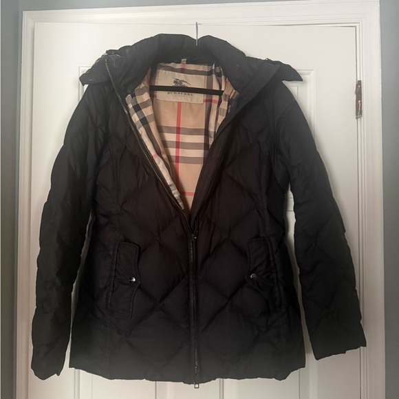 Burberry Women's Black Puffer Coat - Picture 4 of 15